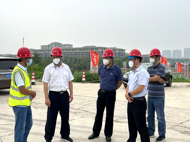 蚌埠市委常委、市委秘書長(zhǎng)、懷遠(yuǎn)縣委書記王慶武到G206-03標(biāo)項(xiàng)目調(diào)研指導(dǎo)工作
