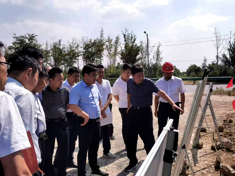 亳州市委常委、副市長左龍蒞臨亳蒙預制標調研指導